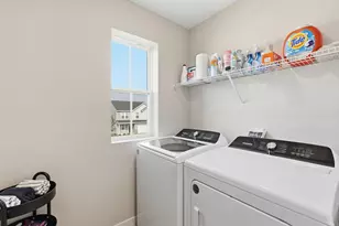 4844 Airlake Dr, Woodbury, MN 55129 - Photo 23