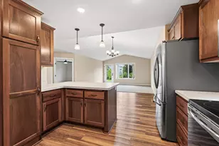 1012 Golden Way NW, Isanti, MN 55040 - Photo 9