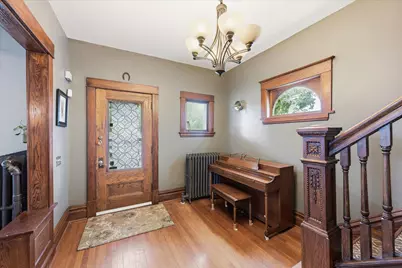 923 Iglehart Avenue, Saint Paul, MN 55104 - Photo 9