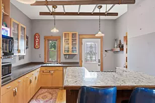 923 Iglehart Ave, Saint Paul, MN 55104 - Photo 3