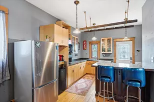 923 Iglehart Ave, Saint Paul, MN 55104 - Photo 3