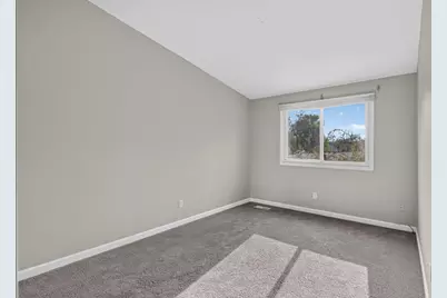7640 Hampshire Avenue N, Brooklyn Park, MN 55428 - Photo 27