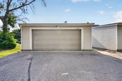 7640 Hampshire Avenue N, Brooklyn Park, MN 55428 - Photo 37