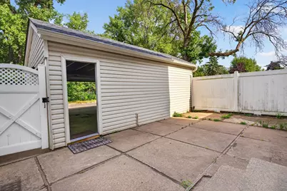 7640 Hampshire Avenue N, Brooklyn Park, MN 55428 - Photo 29