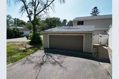 7640 Hampshire Avenue N, Brooklyn Park, MN 55428 - Photo 3