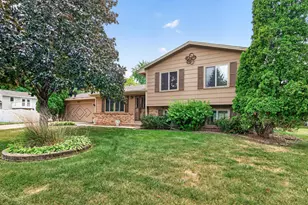 8211 Sheridan Ave N, Brooklyn Park, MN 55444 - Photo 1
