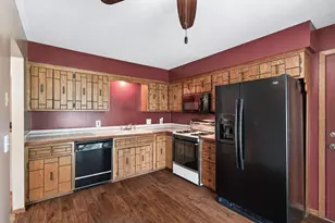 8211 Sheridan Ave N, Brooklyn Park, MN 55444 - Photo 5