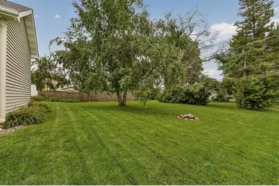 113 1st Street SW, Dodge Center, MN 55927 - Photo 3