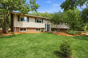 832 Bartosh Ln, River Falls, WI 54022 - Photo 33