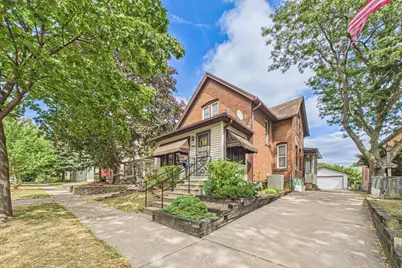 992 Matilda Street, Saint Paul, MN 55117 - Photo 1