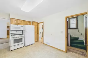 992 Matilda St, Saint Paul, MN 55117 - Photo 11