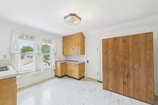 992 Matilda St, Saint Paul, MN 55117 - Photo 15