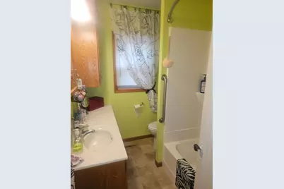 715 N McKenzie Street, Luverne, MN 56156 - Photo 15