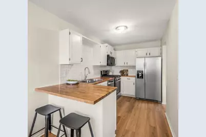 11934 70th Place N, Maple Grove, MN 55369 - Photo 5