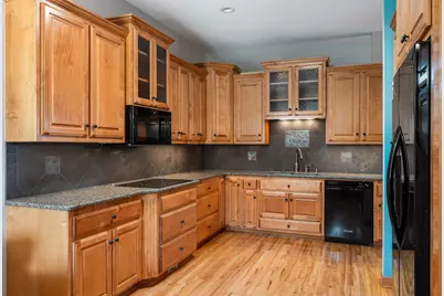 9363 Libby Lane, Eden Prairie, MN 55347 - Photo 11