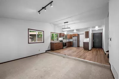 6770 Woodhill Trail, Eden Prairie, MN 55346 - Photo 3