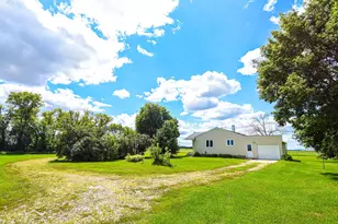 27774 330th Ave NW, Warren, MN 56762 - Photo 25