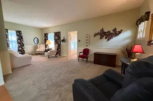 812 Bridge Ave, Albert Lea, MN 56007 - Photo 5