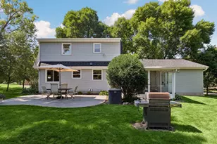 4147 Hull Rd, Minnetonka, MN 55305 - Photo 21