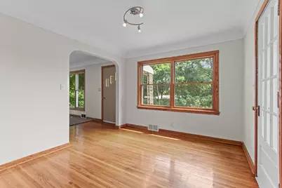 304 17th Avenue N, South Saint Paul, MN 55075 - Photo 7