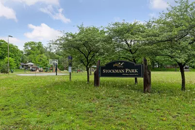 2720 McNair Drive N, Robbinsdale, MN 55422 - Photo 49