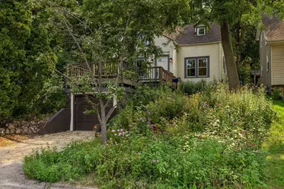 2720 McNair Drive N, Robbinsdale, MN 55422 - Photo 3