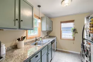 3912 Vera Cruz Ave N, Robbinsdale, MN 55422 - Photo 5