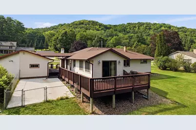 1580 Gilmore Valley Road, Winona, MN 55987 - Photo 23