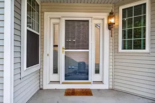 10986 Thone Rd, Woodbury, MN 55129 - Photo 35