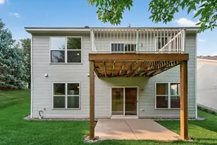 10986 Thone Rd, Woodbury, MN 55129 - Photo 41