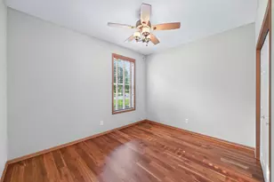 10986 Thone Rd, Woodbury, MN 55129 - Photo 19