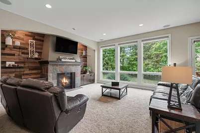 11665 Azure Court, Inver Grove Heights, MN 55077 - Photo 9