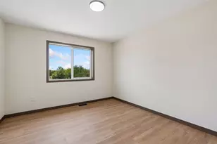 22890 Zion Pkwy NW, Oak Grove, MN 55448 - Photo 19