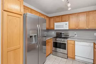 9004 Marsh Run St, Rockford, MN 55373 - Photo 15