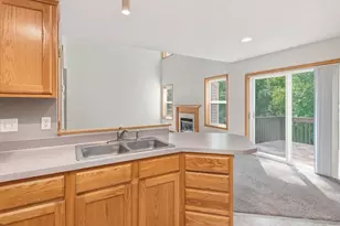 9004 Marsh Run St, Rockford, MN 55373 - Photo 17