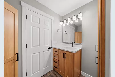 808 Brady Lane, New Richmond, WI 54017 - Photo 11