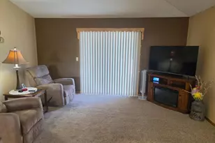 1819 Eastern Star Loop, Sauk Rapids, MN 56379 - Photo 7