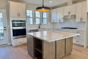 2265 Beechwood Ave, Saint Paul, MN 55116 - Photo 13
