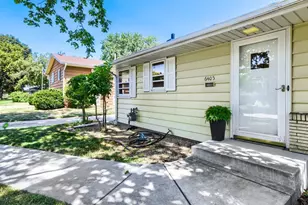 6405 Irving Ave S, Richfield, MN 55423 - Photo 3