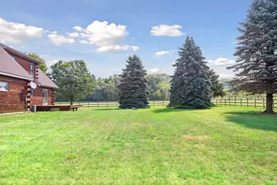 1157 River Drive, River Falls, WI 54022 - Photo 41