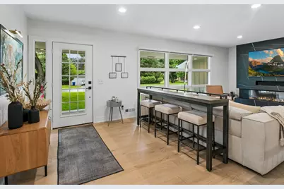 6105 Parnell Avenue, Edina, MN 55424 - Photo 5