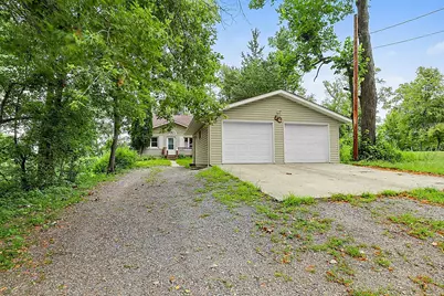 309 2nd Avenue SE, New London, MN 56273 - Photo 3