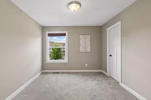 5465 Orchid Ln N, Plymouth, MN 55446 - Photo 47