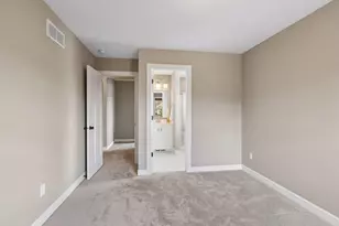 5465 Orchid Ln N, Plymouth, MN 55446 - Photo 49