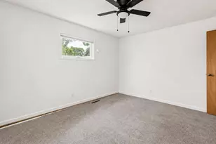 233 2nd St SE, Madelia, MN 56062 - Photo 39