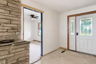 233 2nd St SE, Madelia, MN 56062 - Photo 31