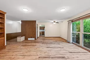 6033 Oak Cir, North Branch, MN 55056 - Photo 7