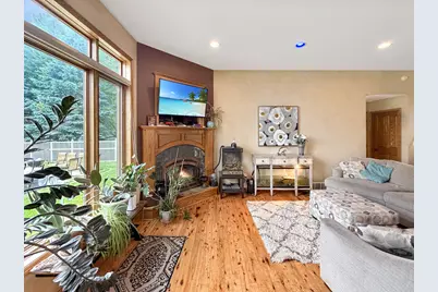 1910 Temminck Rd, Saint Cloud, MN 56301 - Photo 11