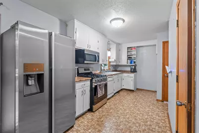 5872 Jefferson Street NE, Fridley, MN 55432 - Photo 23