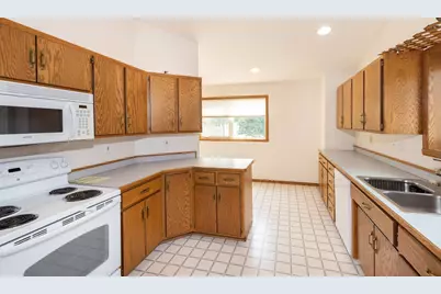 3609 Westmoor Boulevard, Moorhead, MN 56560 - Photo 11